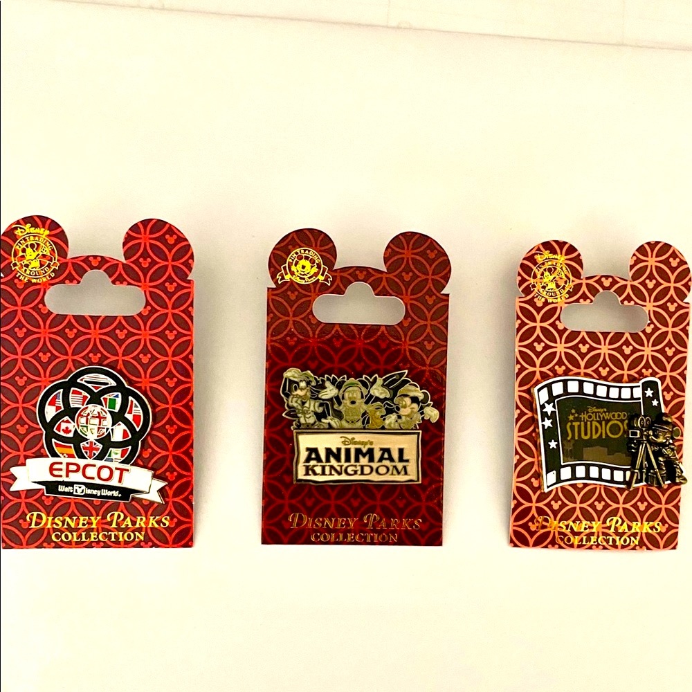 New, Disney pins set of three - Picture 1 of 1